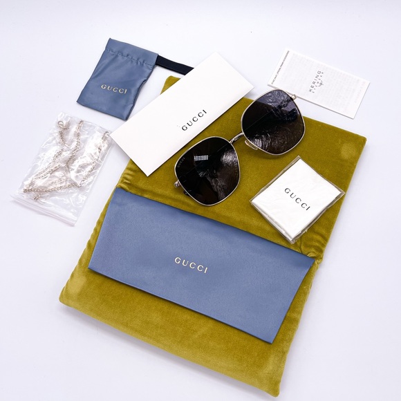 NEW GUCCI GG1089SA 001 + GOLD CHAIN NEW COLLECTION SUNGLASSES GUCCI - Picture 16 of 16